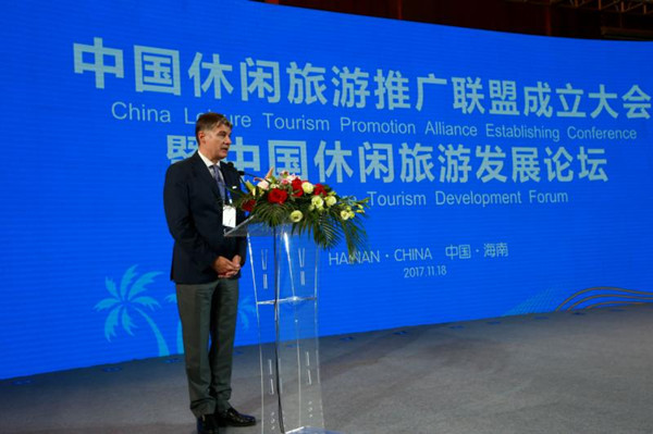 中国休闲旅游推广联盟海口成立 26省市区将共同打造中国休闲旅游品牌