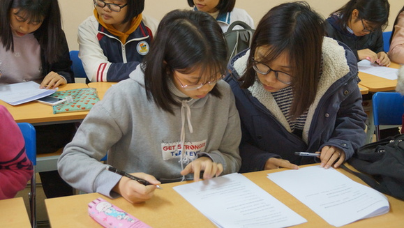 海南大学赴越南开展公共外交调研 向越南学生讲中国故事